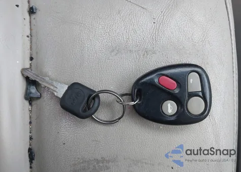 2004 Buick Park Avenue из США, поврежденный, VIN 1G4CW54K644123784